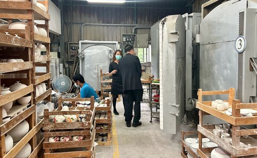 013專訪臺華窯吳兆炘董事長01